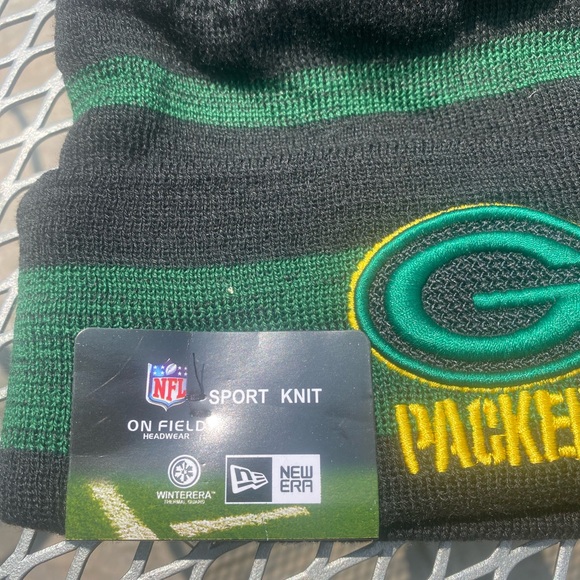 BNWT NFL Green Bay Packers Unisex Beanie Winter Hat - Picture 2 of 8